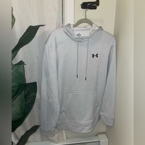 Unisex Under Armour hoodie!